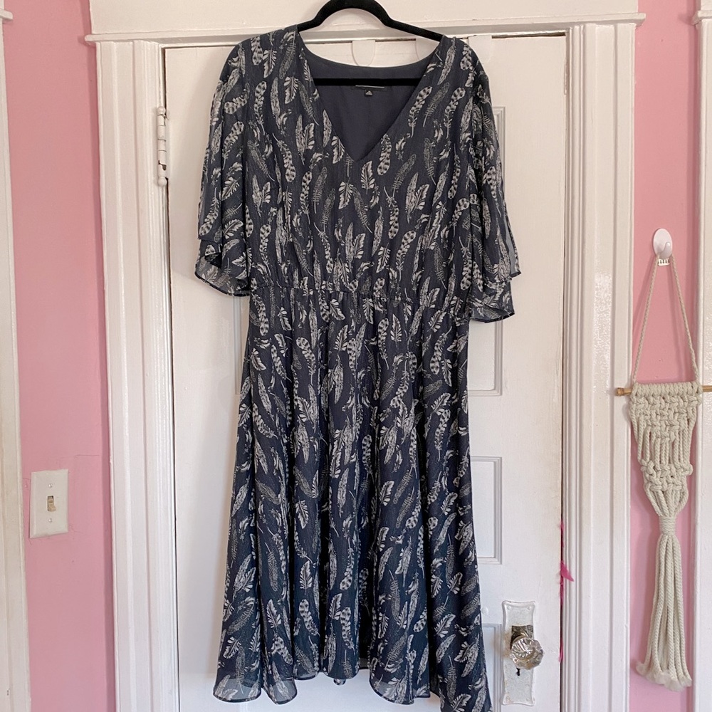 Eloquii Navy, White & Metallic Silver Feather Print Dress